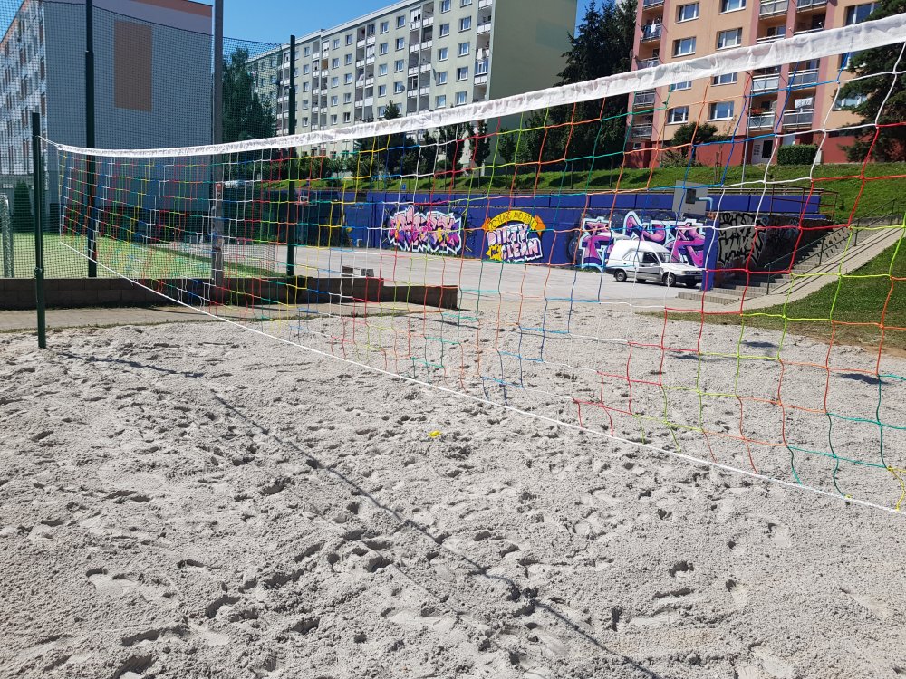 Vynovené volejbalové ihrisko na Rudohorskej ulici